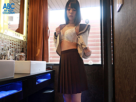 セーラー服が汚された日。有名私立制服女子の初めてのパパ活 辛く悲しく苦しい白濁に穢れた心とカラダ…。桃乃りん　サンプル画像11